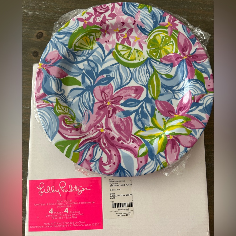 Lilly Pulitzer picnic set - Picture 4 of 4